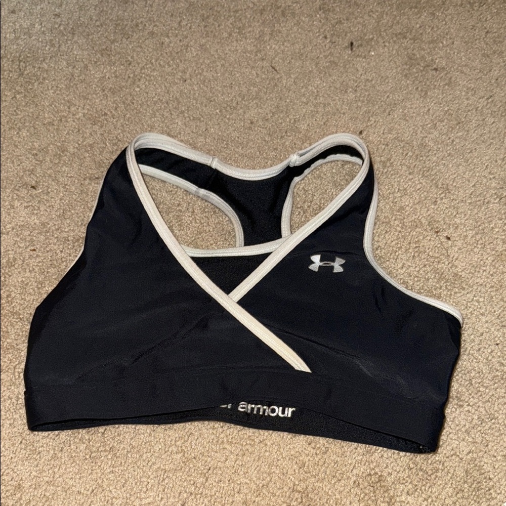 Under Armour Women's Black and White Sports Bra